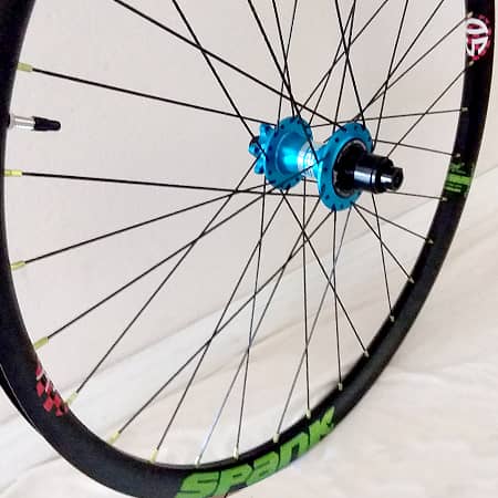 custom mountain bike wheels